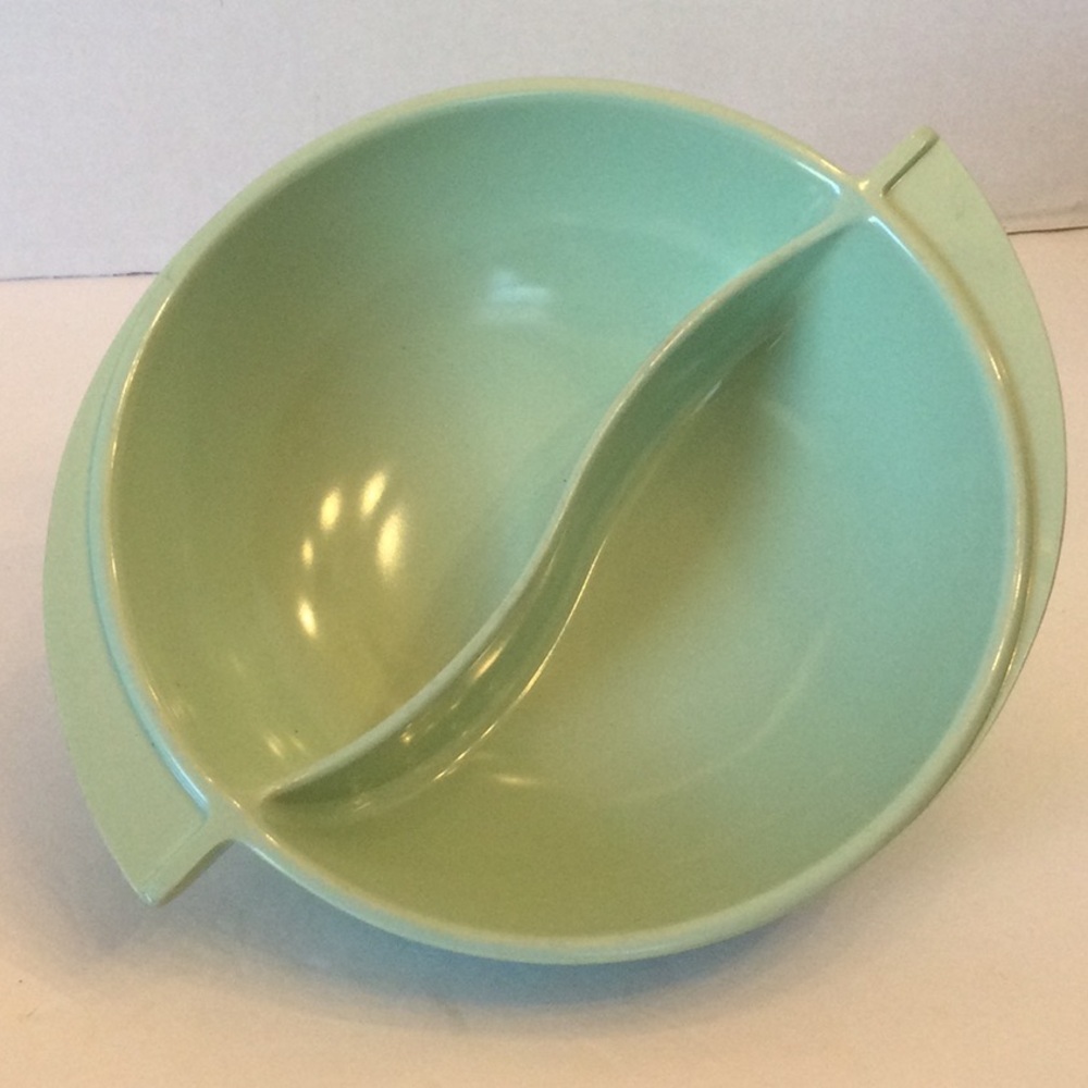 Boonton Ware vintage iMelamine  MCM mint green serving bowl